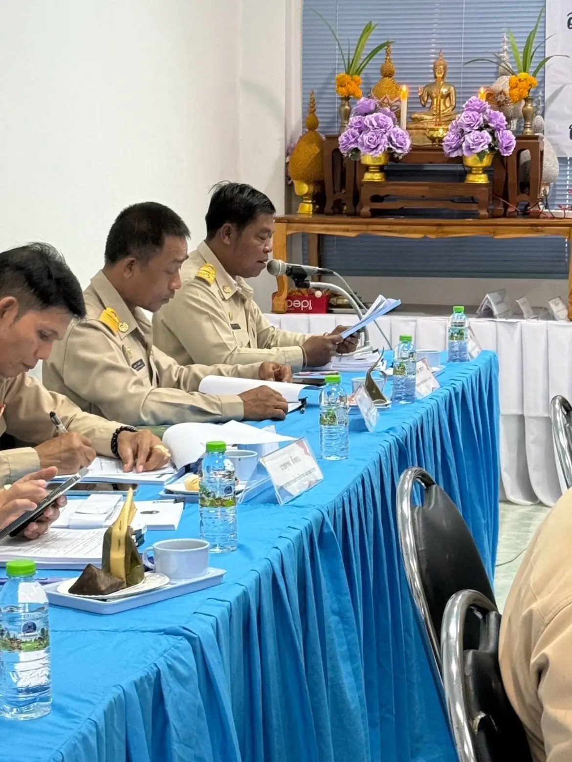 #10สิงหาคม2569
องค์การบริหารส่วนตำบลปากทรงจัดประชุมสภาองค์การบริหารส่วนตำบลปากทรง สมัยสามัญ สมัยที่ 3 ครั้งที่ 1 ประจำปี 2569 เพื่อพิจารณาร่างข้อบัญญัติงบประมาณรายจ่ายประจำปีงบประมาณพ.ศ 2570
#ประมวลภาพกิจกรรม
#งานประชาสัมพันธ์สำนักปลัด